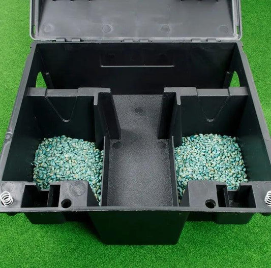 Photo d'une boite d'appâtage avec raticide